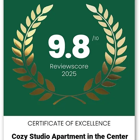 Apartman Cozy In The Center Of *